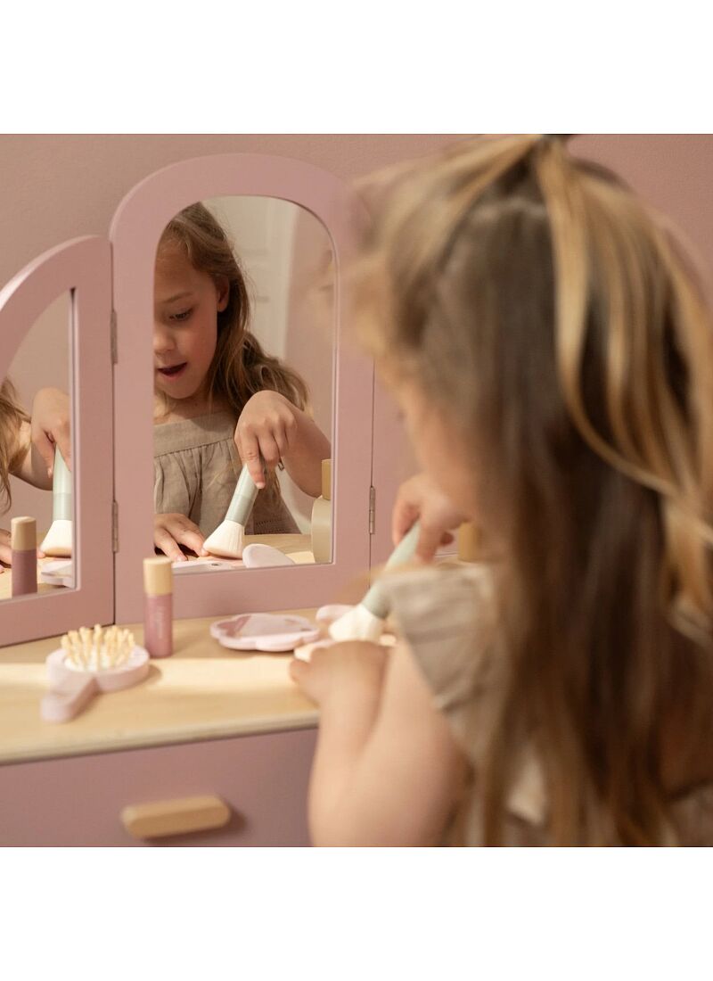WOODEN TOY BOUDOIR PINK