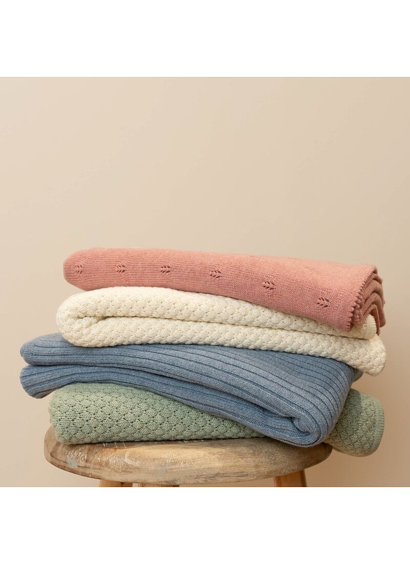 KNITTED CRIB BLANKET (110x140) PURE PINK BLUSH