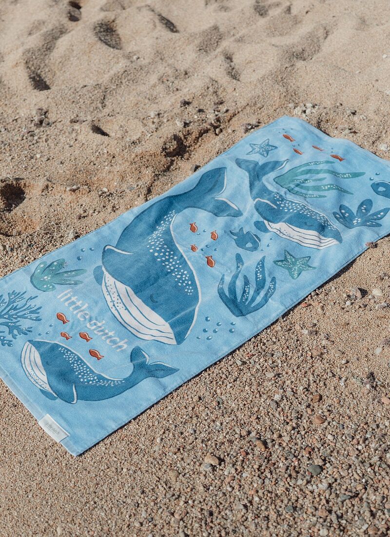CHILDREN'S BEACH TOWEL OCEAN WORLD BLUE