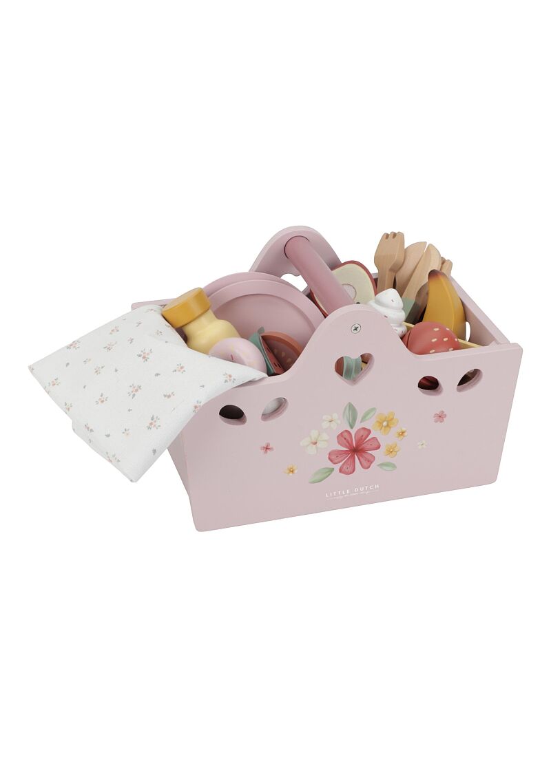 WOODEN PICNIC