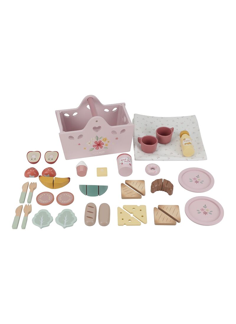 WOODEN PICNIC