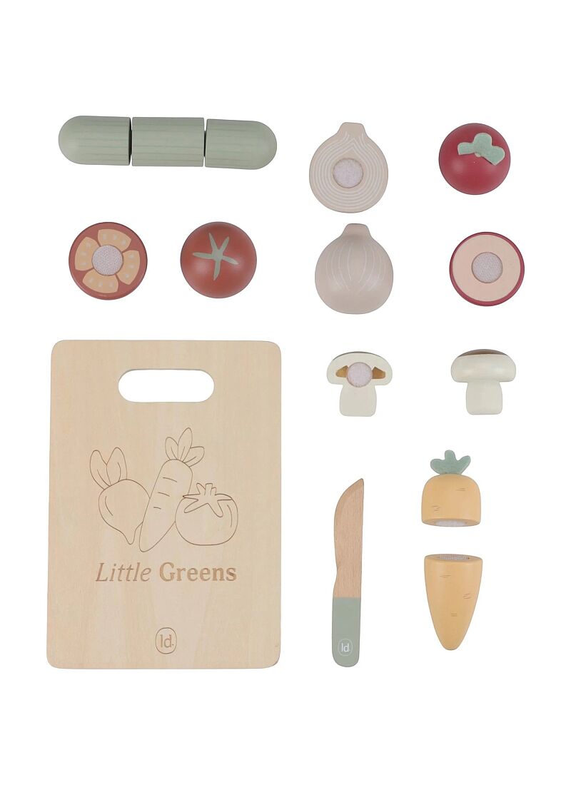 WOODEN CUTTING VEGETABLES