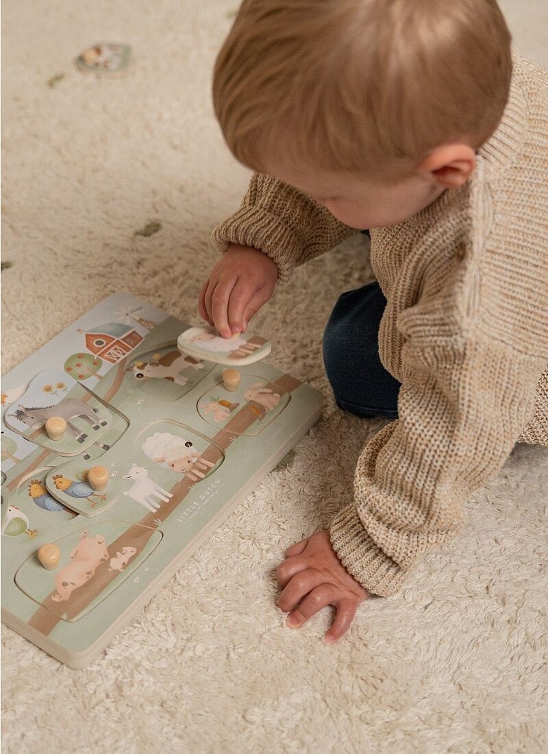 WOODEN PUZZLE FARM
