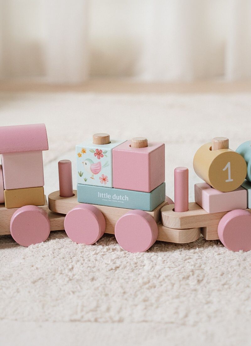 STACKING TRAIN FAIRY GARDEN