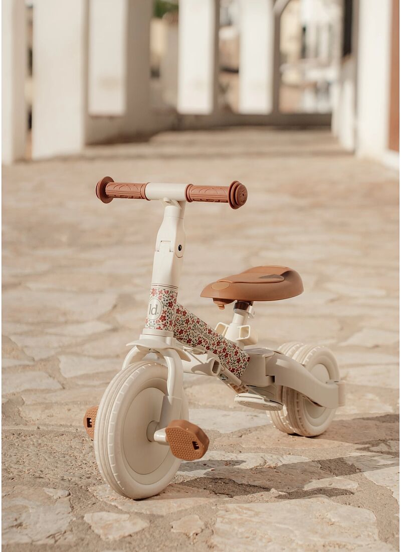 4 IN 1 TRICYCLE OFF WHITE