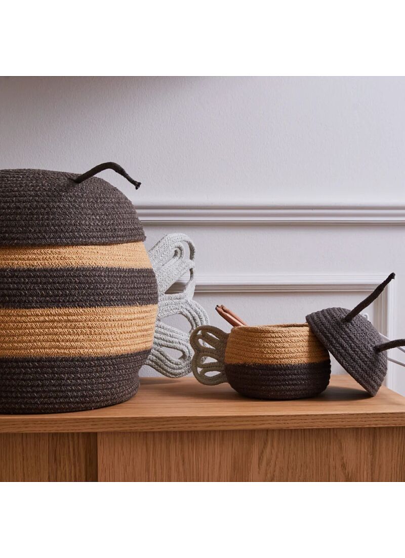 BASKET MAMA BEE (30x32)