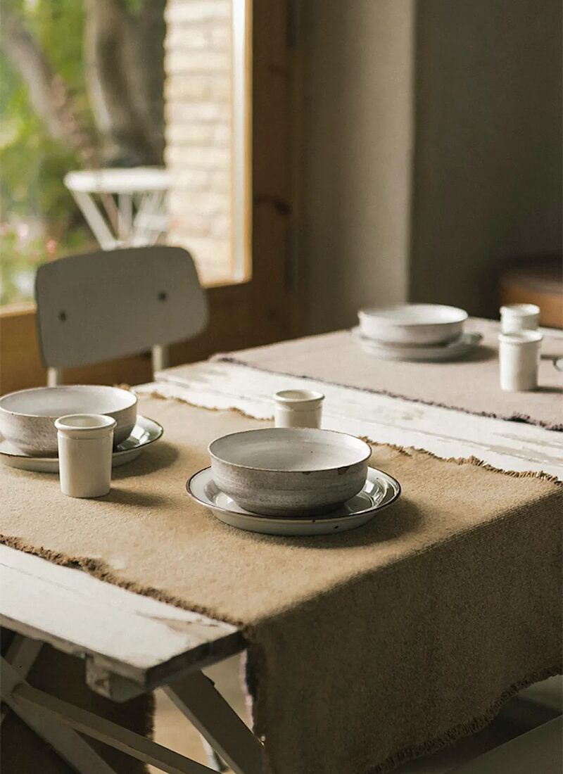 STONEWASHED RUNNER OCHRE