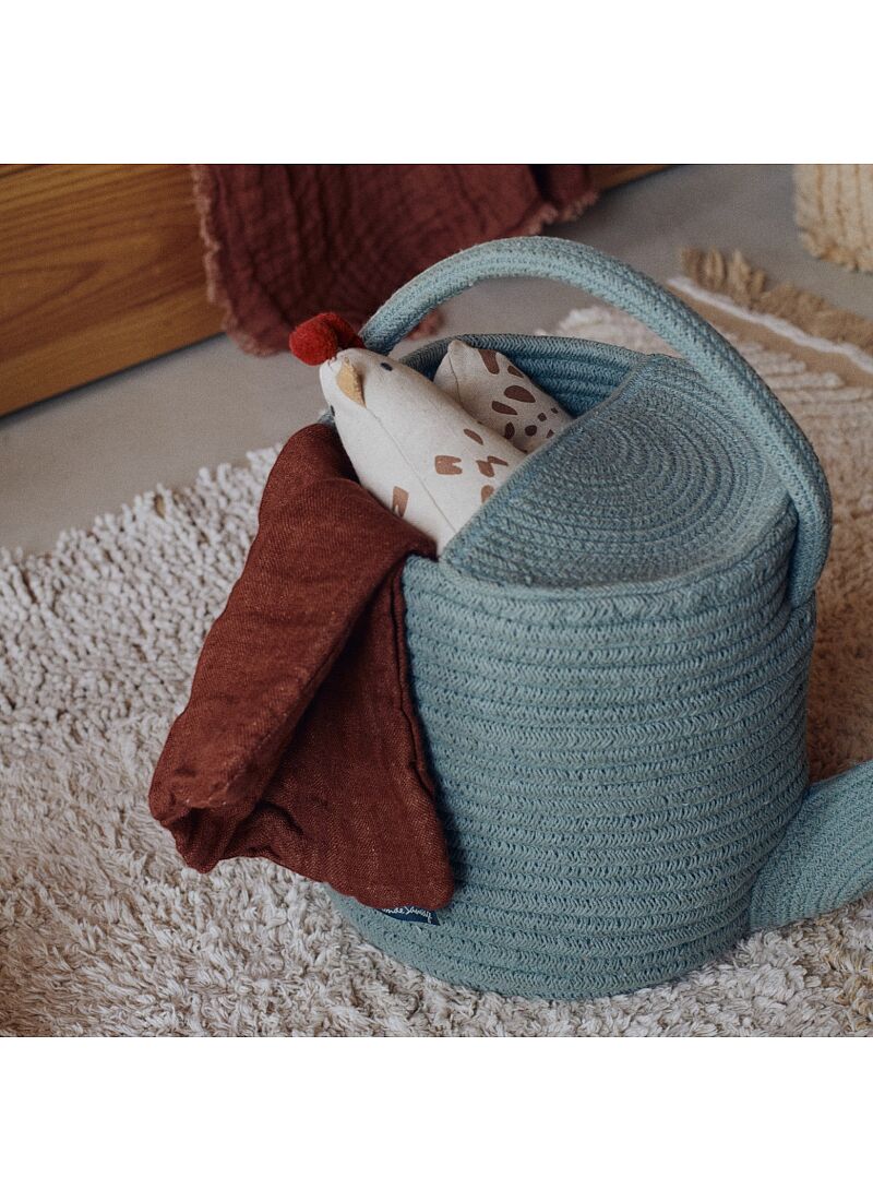 BASKET WATERING CAN