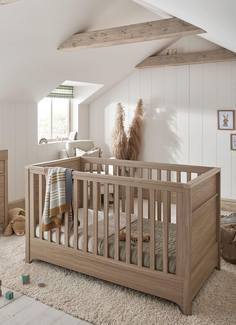 CRIB & DRESSER-CHANGER UNIT BARTON OAK