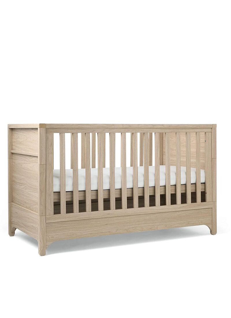 CRIB & DRESSER-CHANGER UNIT BARTON OAK