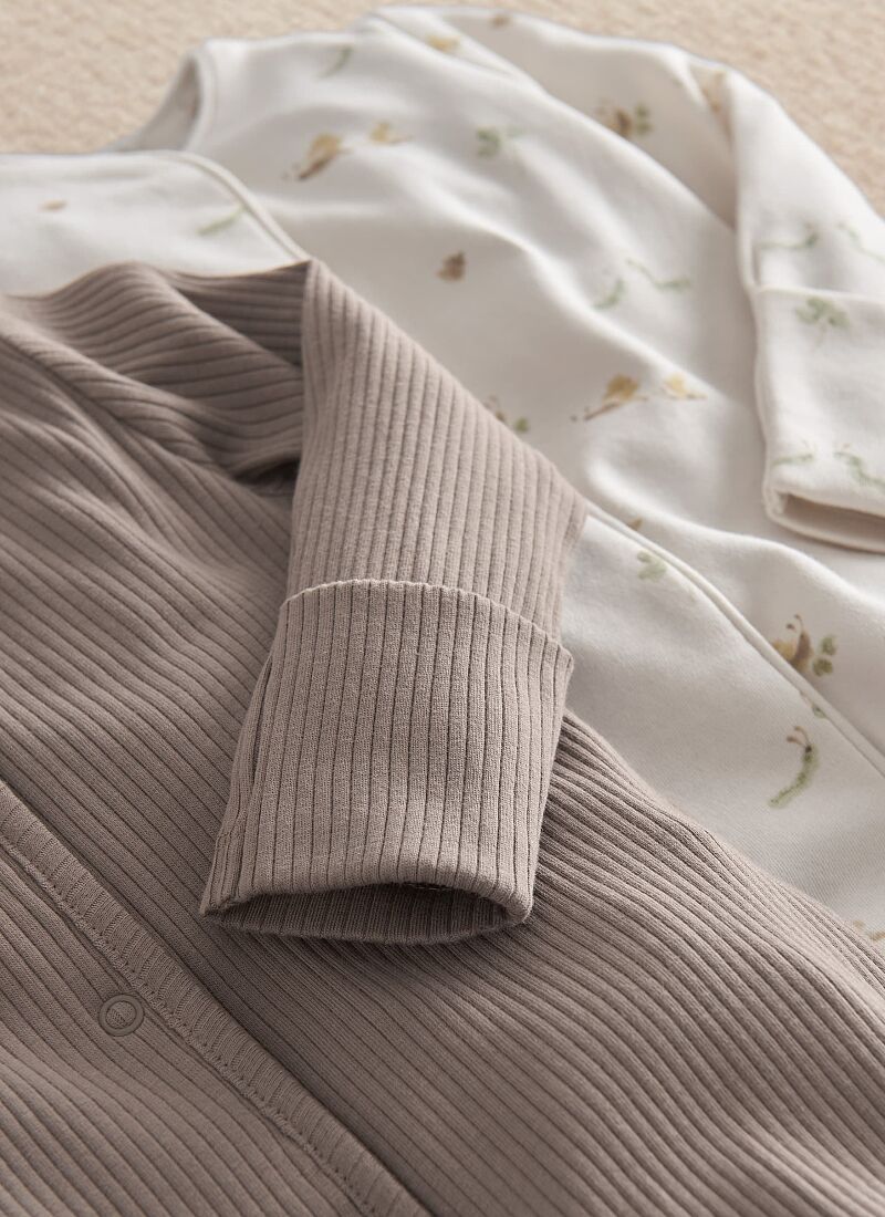 5-PIECE BABY SET WORTH THE WAIT