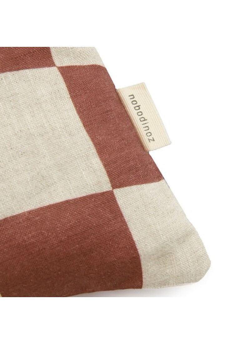 CUSHION (45x30) MAROON CHECKS FRUITS