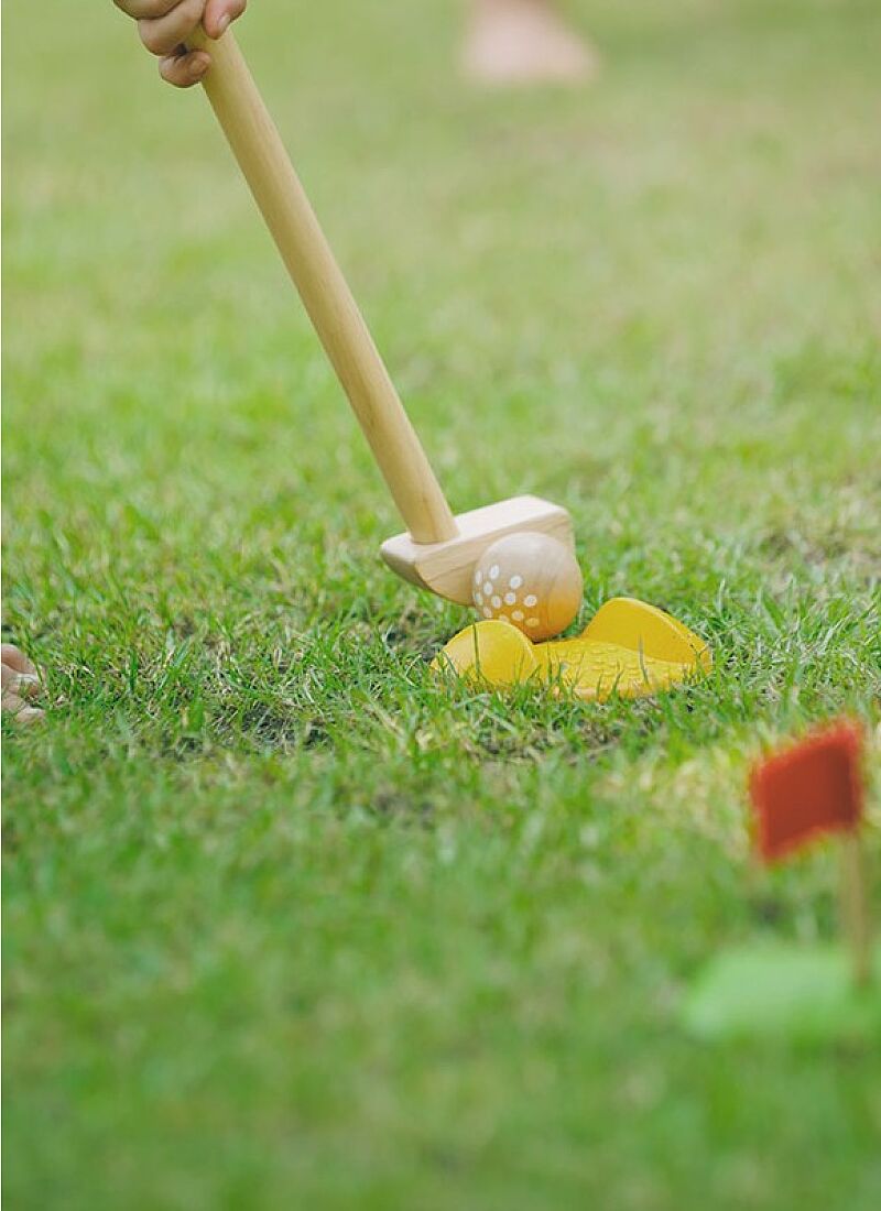 MINI GOLF