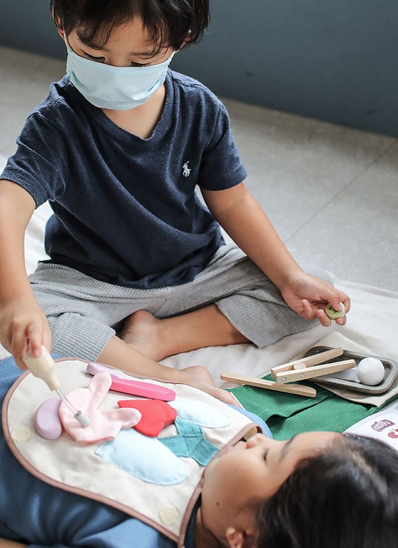 SURGEON SET