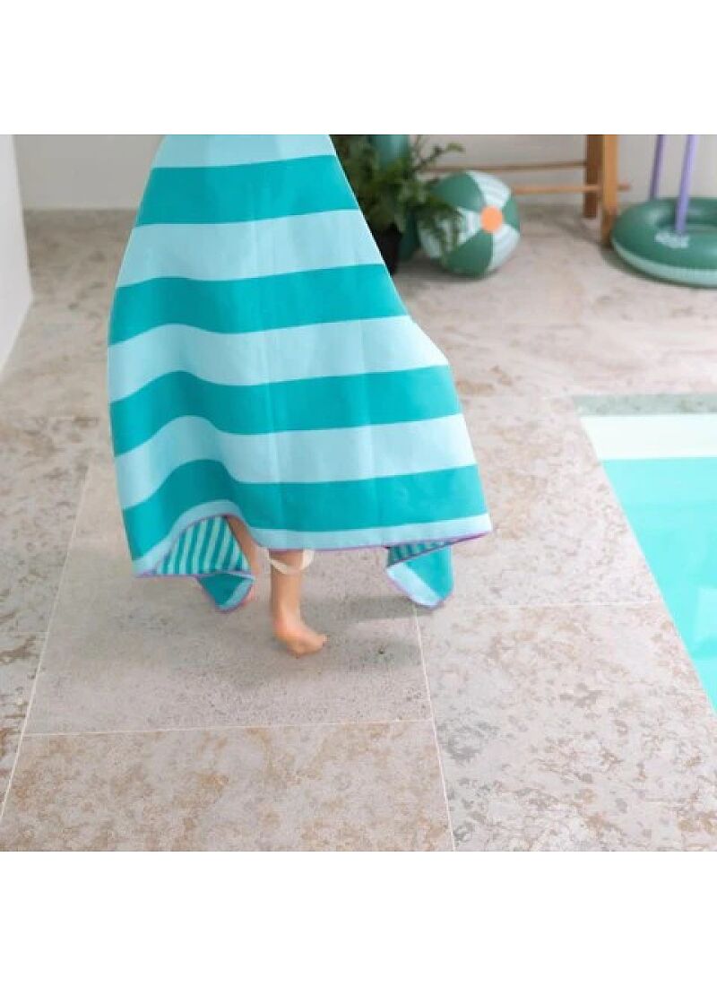 CHILDREN'S BEACH TOWEL TARGET