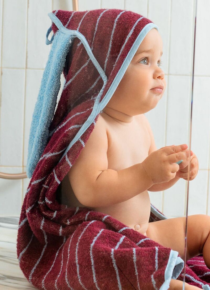 BATHROBE BUNNY BURGUNDY