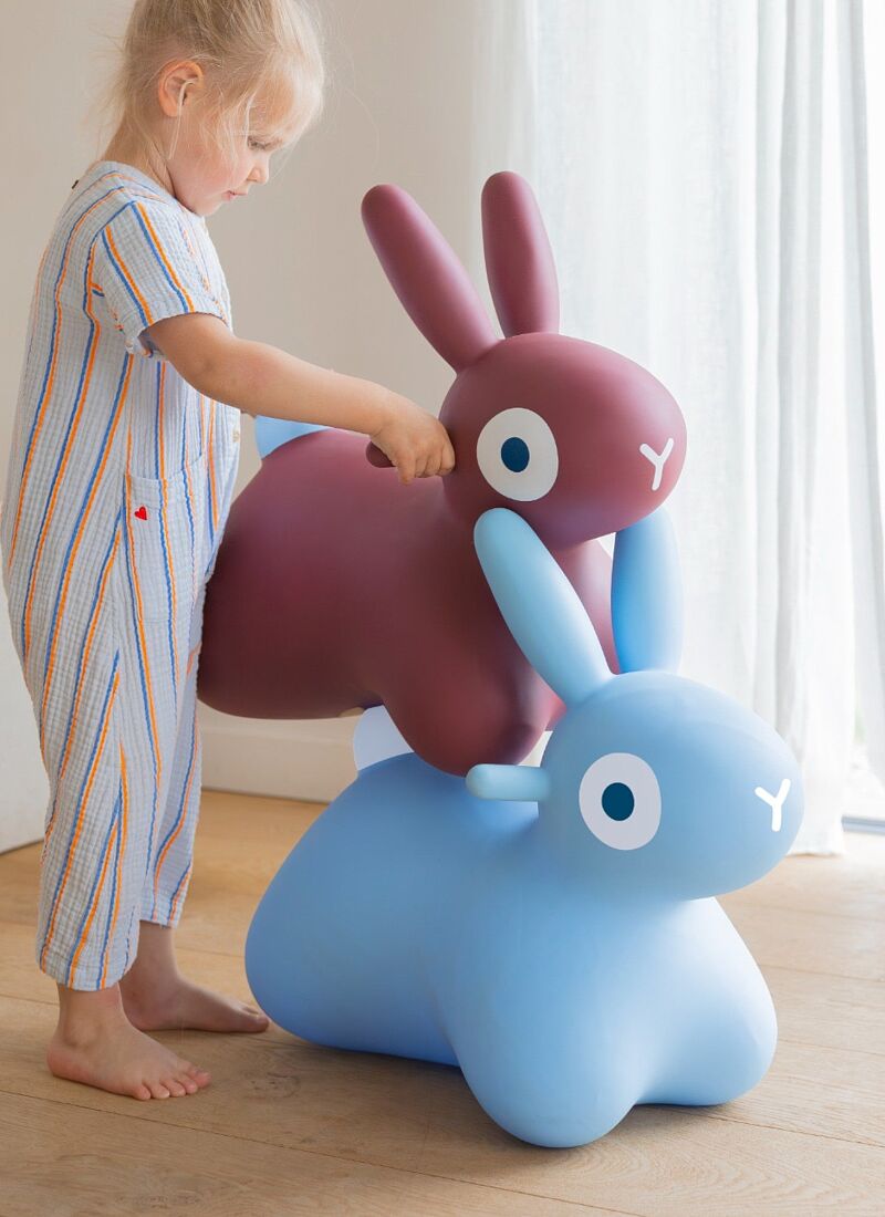 INFLATABLE ANIMAL BUNNY BORDEAUX