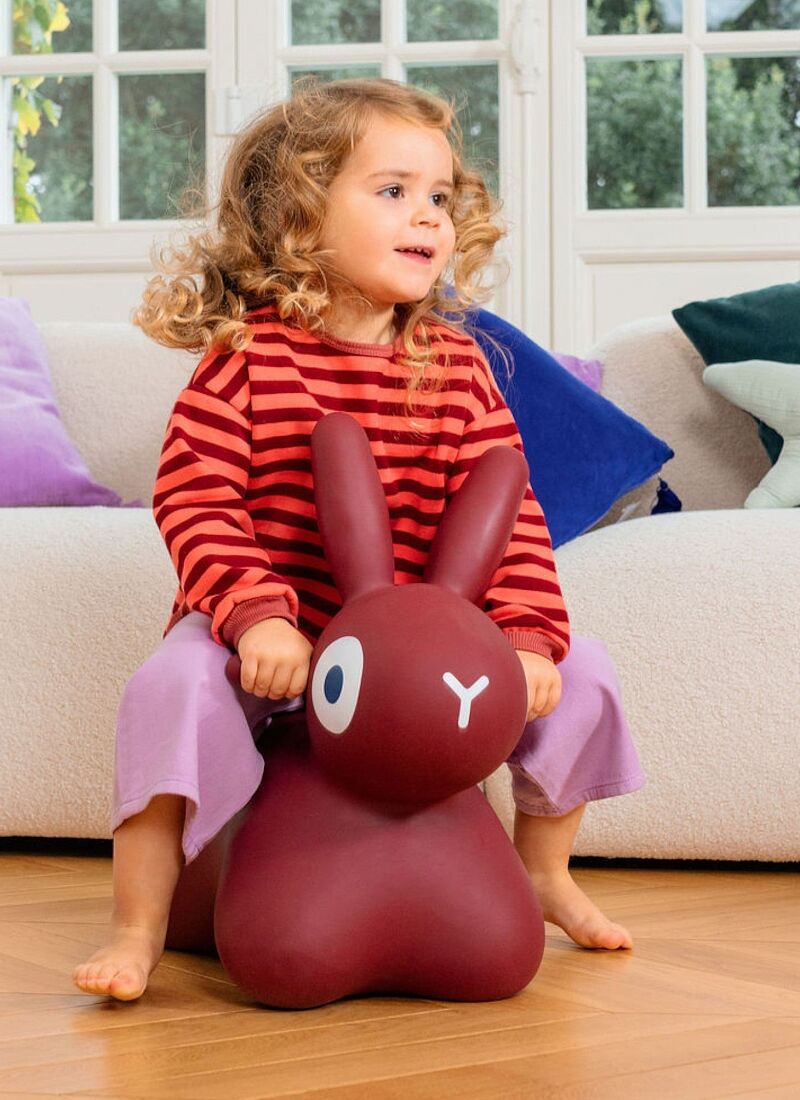 INFLATABLE ANIMAL BUNNY BORDEAUX