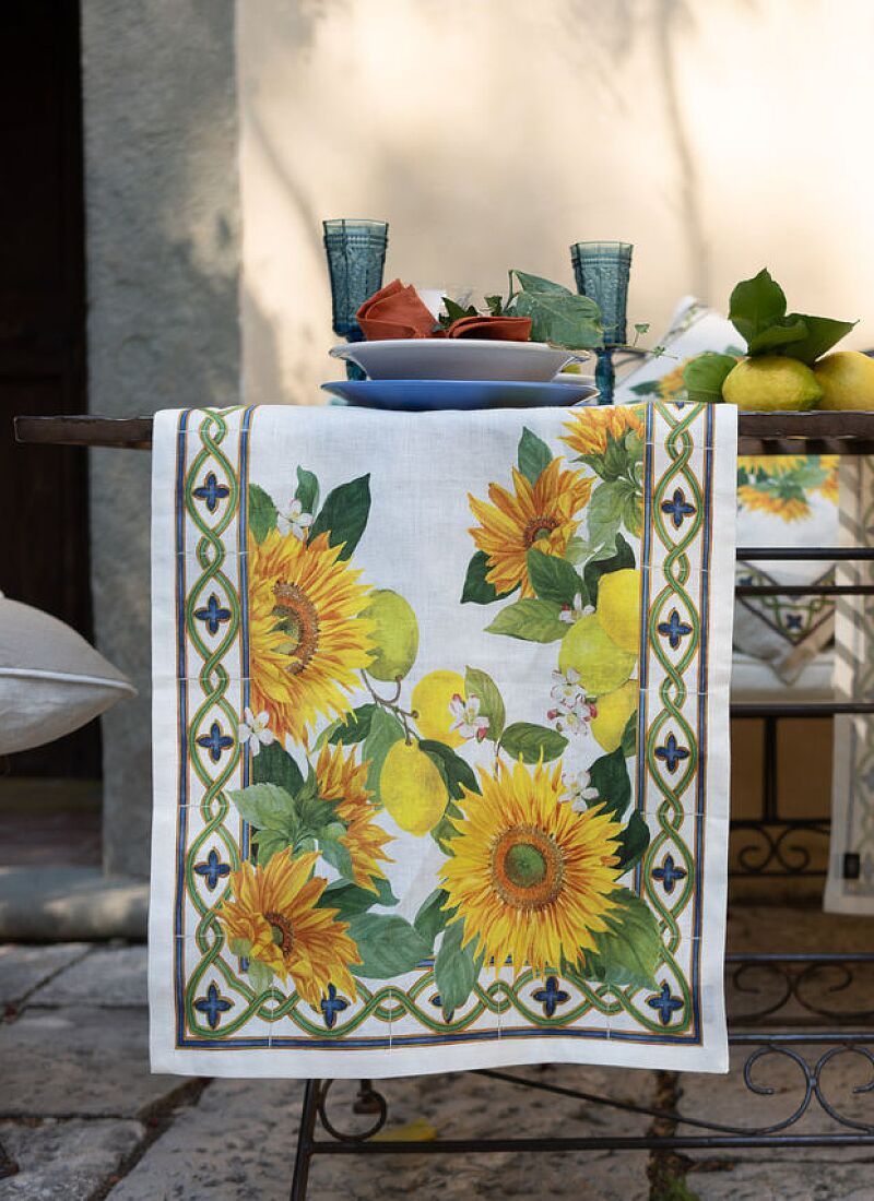 LINEN RUNNER ETRUSCAN