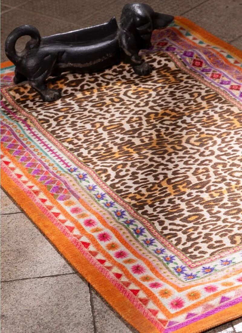 RUG JURTA