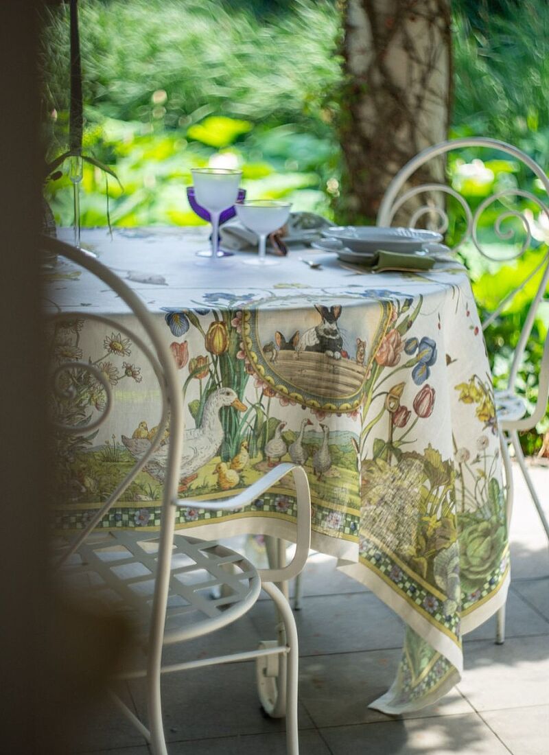 LINEN TABLECLOTH BUNNY GARDEN