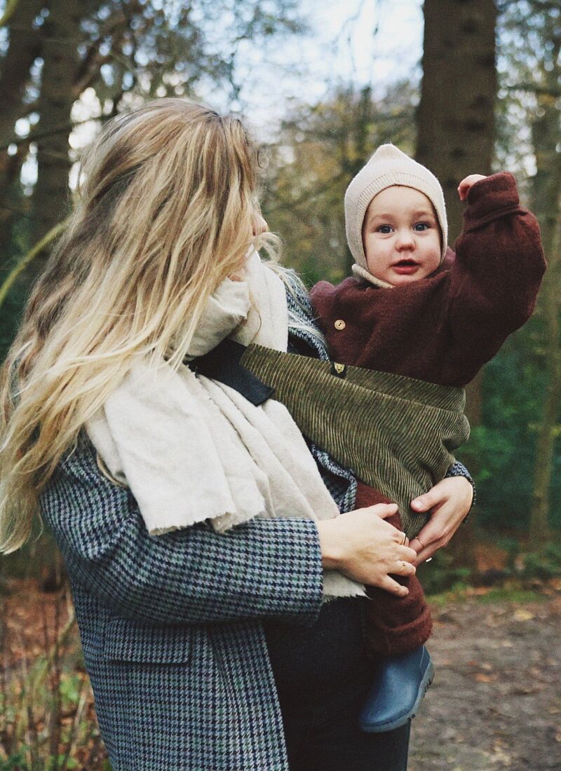 BABY CARRIER FOR TODDLERS CORDUROY OLIVE GREEN