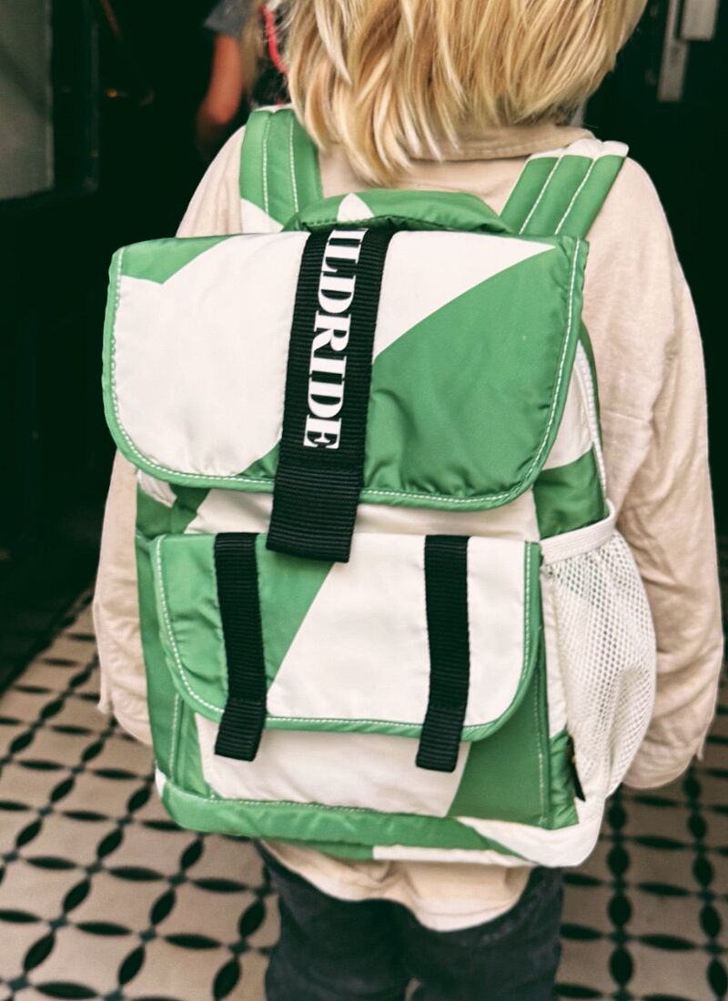 CHILD BACKPACK GREEN GRAPHIC